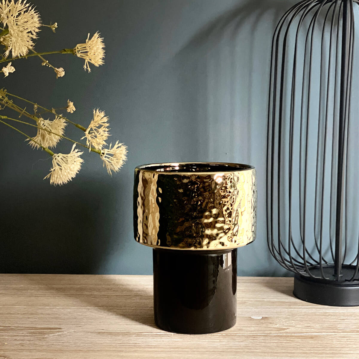 Black and Gold Vase - Mrs Robinson
