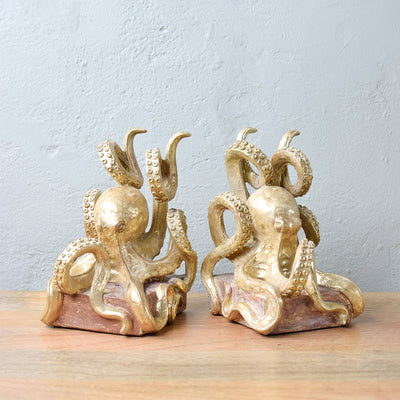 gold-octopus-bookends-front-detail