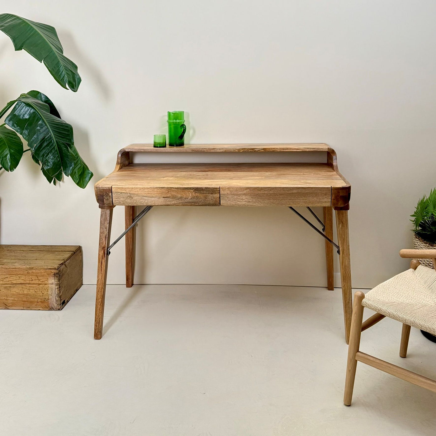 Chulsa Light Wood Desk-Mrs Robinson