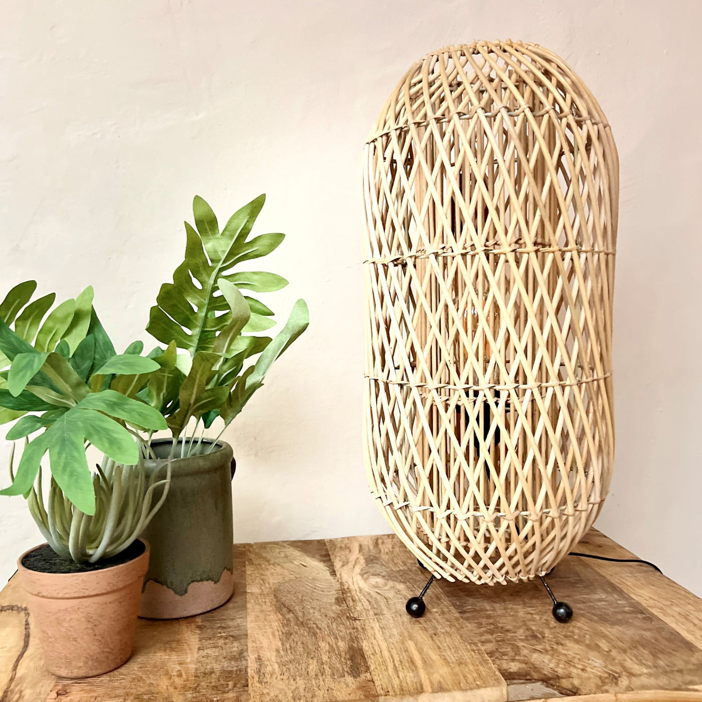 Sutra Rattan Curve Table Lamp-Mrs Robinson