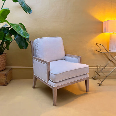 Wilder_Linen_and_Oak_Armchair-Mrs_Robinson