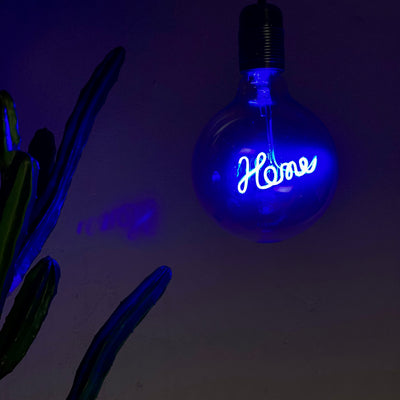 HOME-ELECTRIC-BLUE-DECORATIVE-LED-LIGHT-BULB-Steepletone