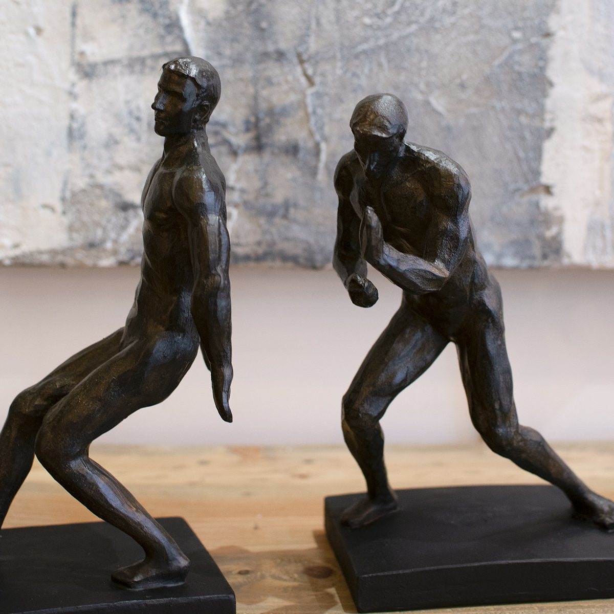 push and pull men bookends 